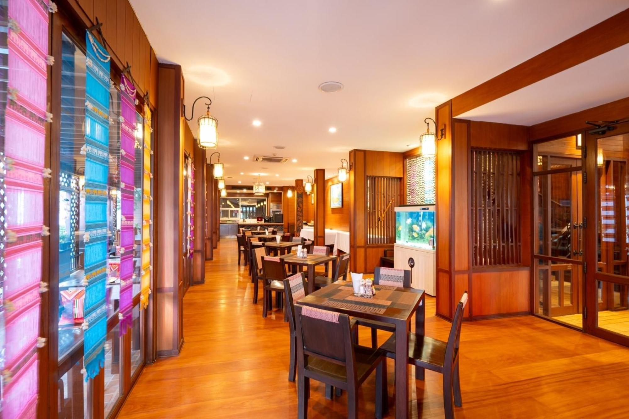 Pukha Nanfa Hotel Dış mekan fotoğraf